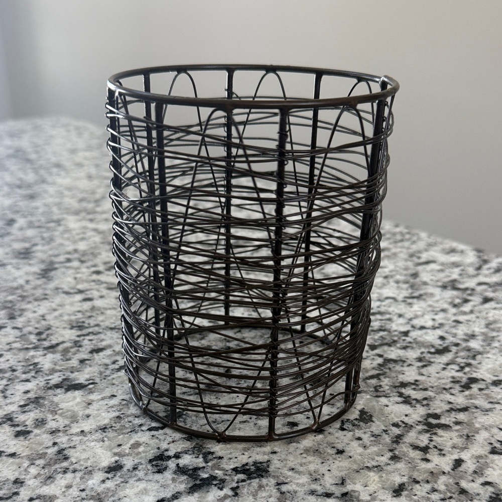 Scentsy Home Loom Warmer Wrap Bronze Wire.